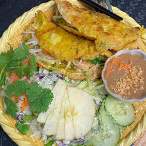 J’s House Special (Món Huế)