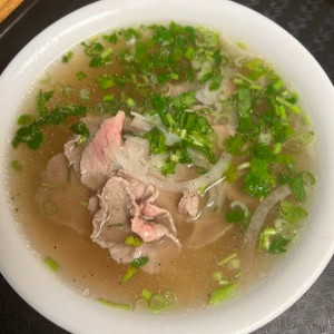 E2. Egg Noodle Soup with Beef