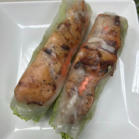 A4. Grilled Chicken Spring Rolls (2 pcs)