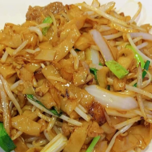 Beef Chow Fun 干炒牛河