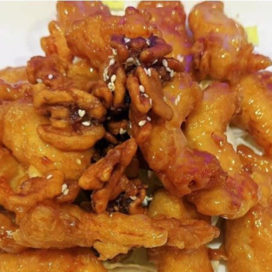 Honey Walnut Crispy Chicken 核桃鸡