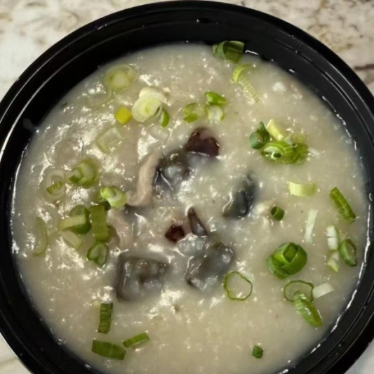 Century Egg and Lean Meat Porridge 皮蛋瘦肉粥