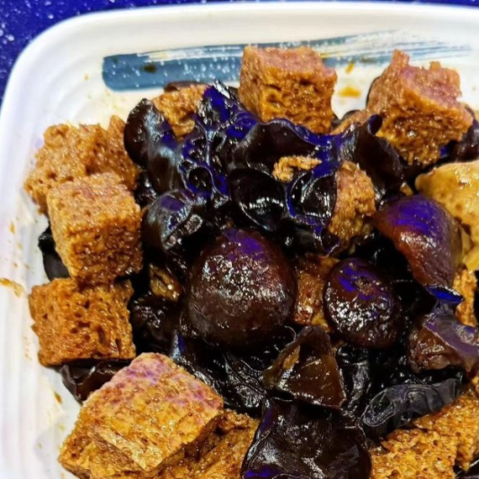 Shanghai Kaofu Soy-Braised 上海四喜烤麸