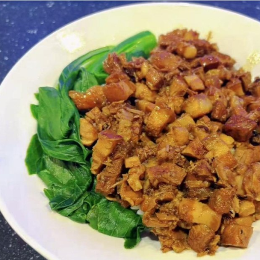 L. Taiwanese Braised Pork Rice 台湾卤肉饭