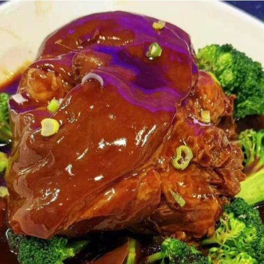 Shanghai Braised Pork Roast 上海红烧蹄膀