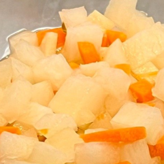 Pickled Radish 醋萝卜