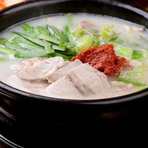 Pork & Rice Soup (돼지국밥)