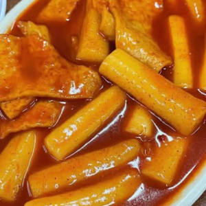 Tteokbokki (떡볶이)