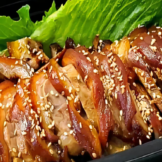 Single Pig&rsquo;s Trotter 