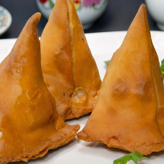 Chicken Samosa (2 pcs)