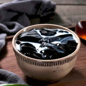 K1. Grass Jelly with Condensed Milk