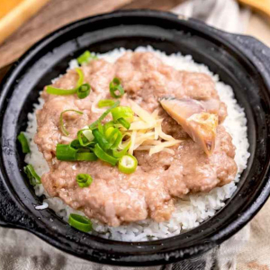 P3. Minced Pork & Salted Fish Rice Stone Pot