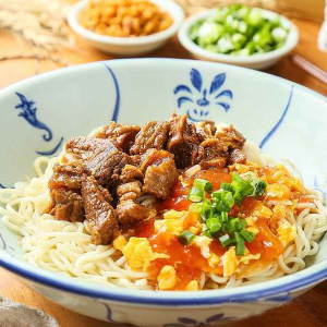 L9. Pork Belly Lo Mein in Master Stock