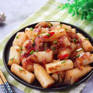 D1. Stir-Fried Rice Roll with XO Sauce