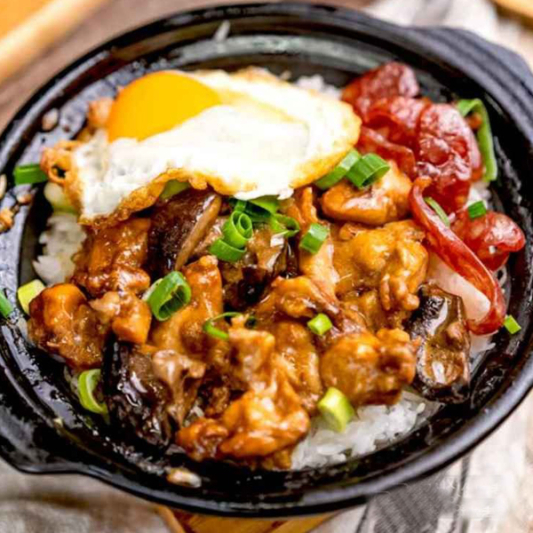 P7. Black Mushroom & Chicken Rice Stone Pot