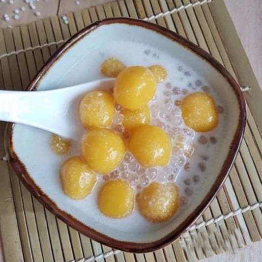 G10. Coconut Sago Soup with Mini Rice Balls