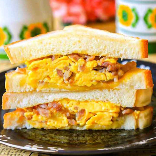 B6. Beef & Egg Sandwich