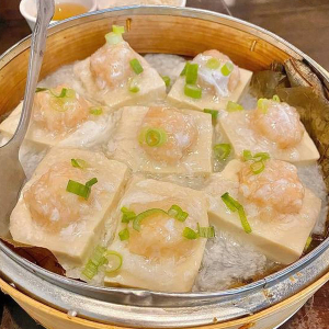 60. Steamed Tofu with Minced Shrimp 百花蒸釀玉子豆腐