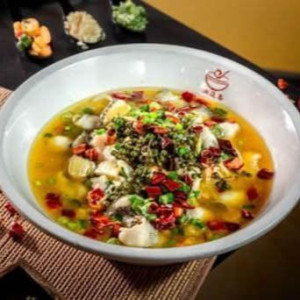 Boiled Fish with Green Pepper 青花椒水煮鱼