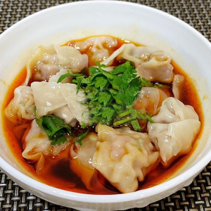 Spicy Wontons 红油抄手