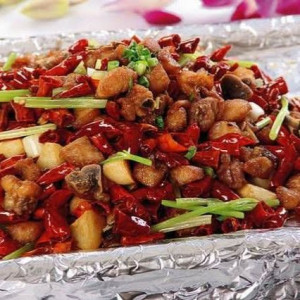 Stir-Fried Diced Chicken with Red Chili 干煸辣子鸡