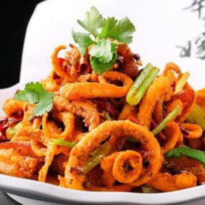 Stir-Fried Squid 干煸鱿鱼