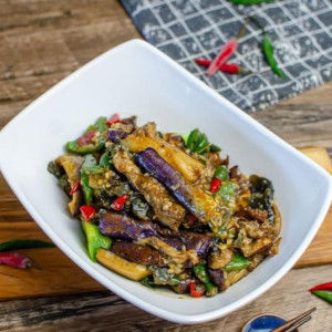 Eggplant with Chili 擂辣椒茄子