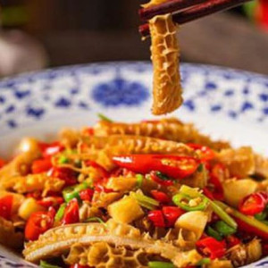 Green Onion Ox Tripe 葱爆牛肚丝