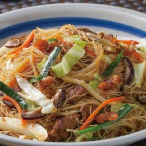 Assorted Fried Rice Noodles 什锦炒米粉