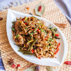 Pickled Wild Chili with Lamb 野山椒爆羊肉