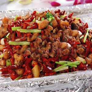 Stir-Fried Spicy Chicken Lunch Special 千煸辣子鸡盒饭