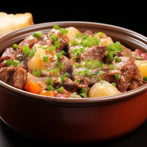 Beef & Potatoes Lunch Special 牛肉烧士豆盒饭