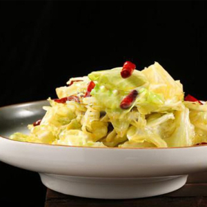 Stir-Fried Cabbage 炒圆白菜