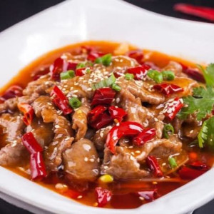 Boiled Beef in Szechuan Sauce 水煮牛肉