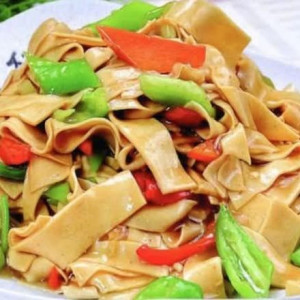 Dried Tofu with Hot Pepper 尖椒干豆腐