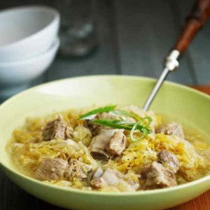 Sichuan Spareribs with Pickled Cabbage 酸菜川排骨
