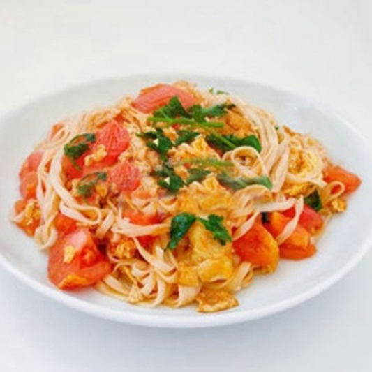 Northeast Egg Fried Noodles 东北鸡輩炒面