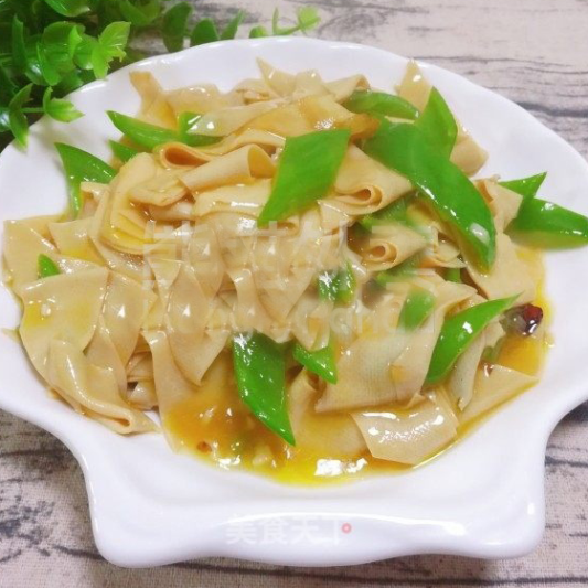Dried Tofu with Hot Pepper Lunch Special尖椒千豆腐盒饭