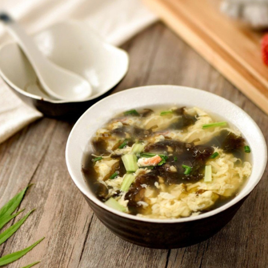 Vegetables & Egg Drop Soup 素菜蛋花汤
