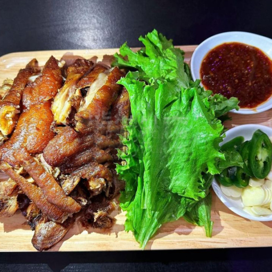 Crispy Pork Elbow 脆皮肘子