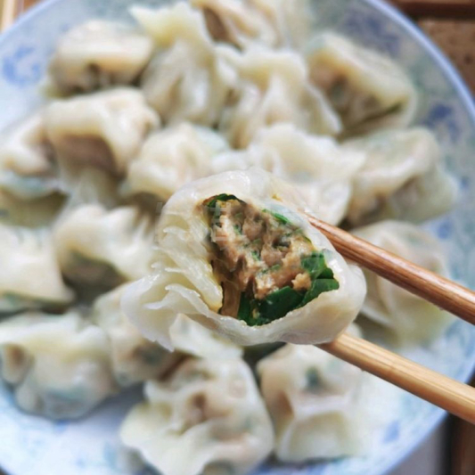 Pork, Shrimp & Chive Dumplings (15 pcs) 猪肉三鲜饺子