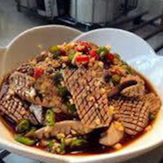 Kidney Salad with Three Peppers 三椒怆腰花