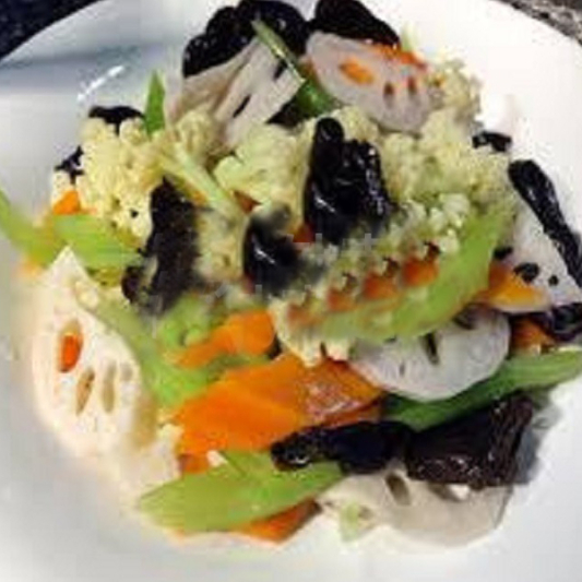 Braised Mixed Vegetables with White Sauce 白汁菜