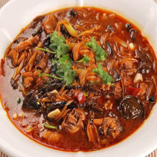 Stewed Chicken with Mushroom Soup 小鸡炖蘑菇 粉