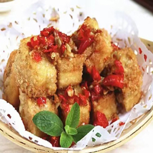 71. Deep-Fried Spicy Sated Tofu 