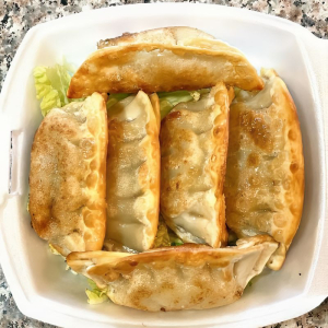 Pot Stickers (6 pcs) 锅贴