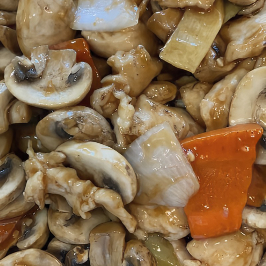 9. Moo Goo Gai Pan Lunch Special 蘑菇鸡片 