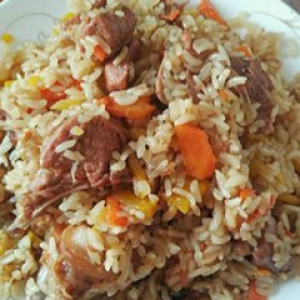Fried Rice with Lamb, Vegetables and Raisin 西北羊肉抓饭