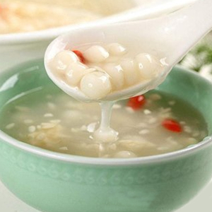 Dessert Rice Wine with Glutinous Sesame Rice Balls 酒酿汤圆