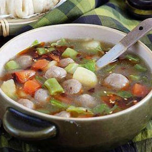 Beef Balls Soup 牛肉丸子胡辣汤